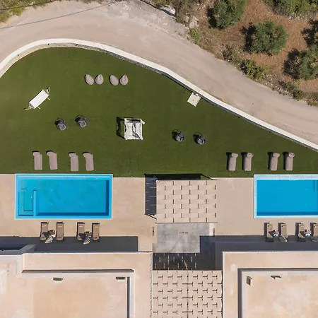 Βίλα Lux Solis - With 2 Pools Choumeri